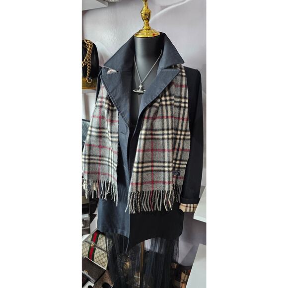 BURBERRYs of London 100% Cashmere Scarf Shawl Nova Check Light Grey - Picture 2 of 10